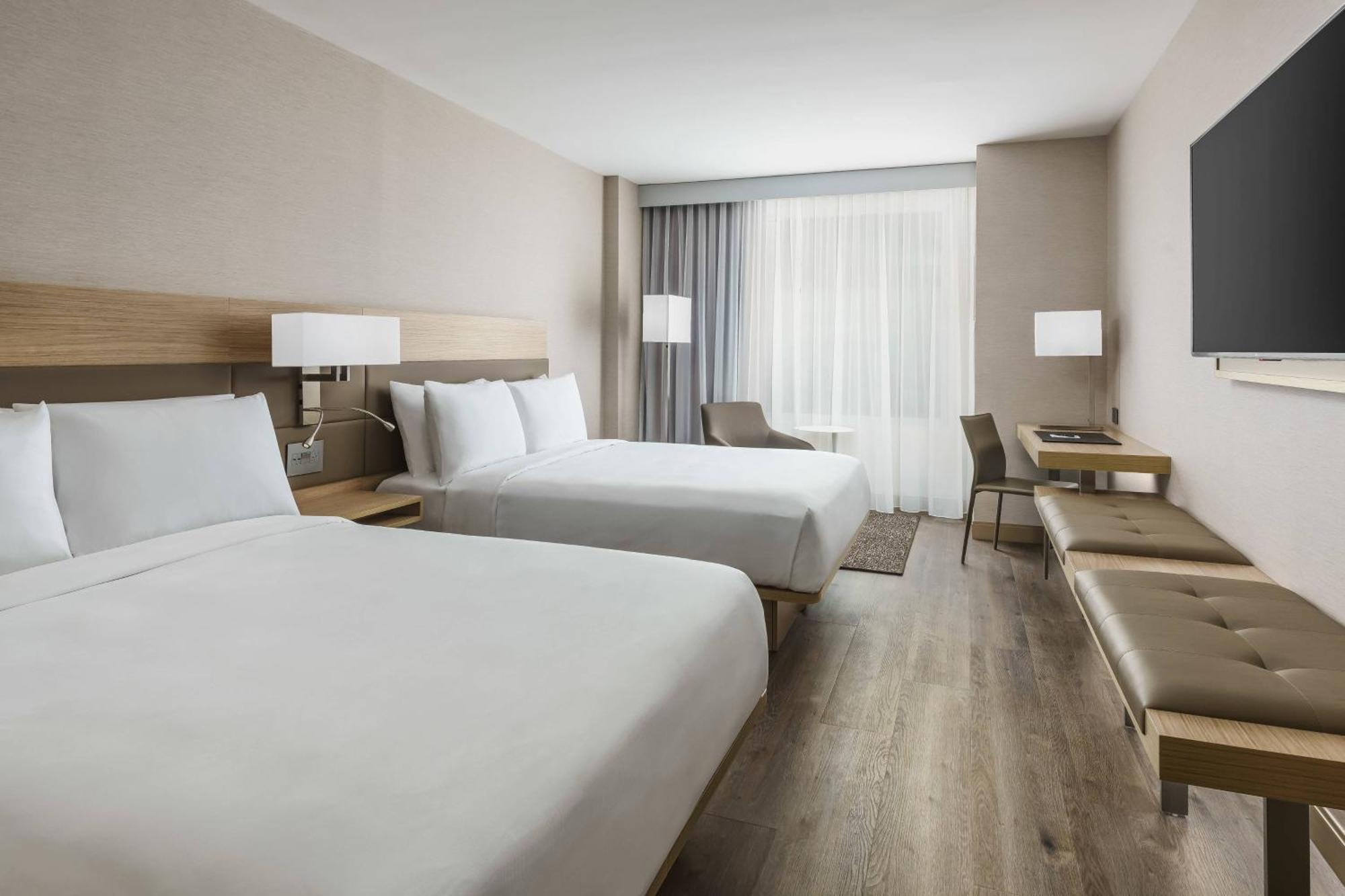 Ac By Marriott Dc Downtown Hotel 4*